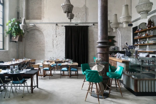 Bötzow Berlin, La Soupe Populaire Canteen, Sichtestrich, Designestrich