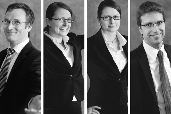 Portrait Gruppe, Team, Spaß, Agentur, Schwarz-Weiß